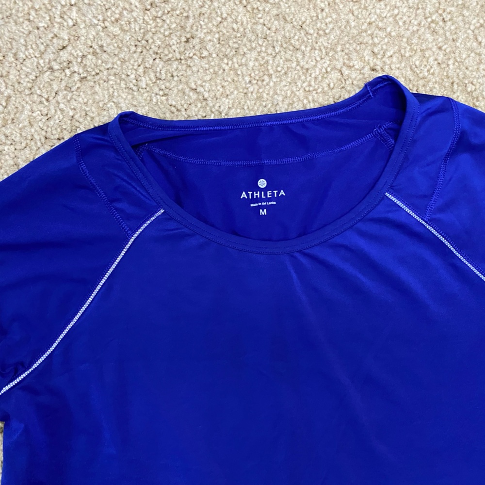 Athleta Sun Rash Guard - Picture 3 of 4